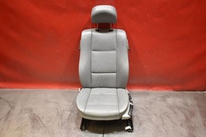 BMW 3 E46 2002 Fahrersitz BMW MKO405313