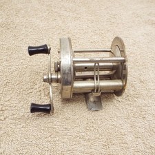 SHAKESPEARE TRIUMPH NO. 1958 Vintage fishing reel (repair/parts)