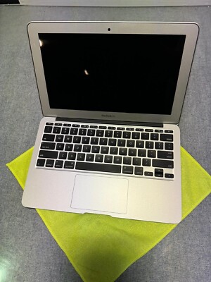 Apple MacBook Air A1465 11