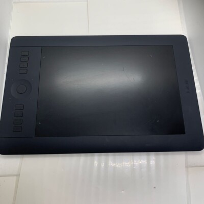 JUNK Wacom PTH-651 Intuos Pro Medium Pen Tablet