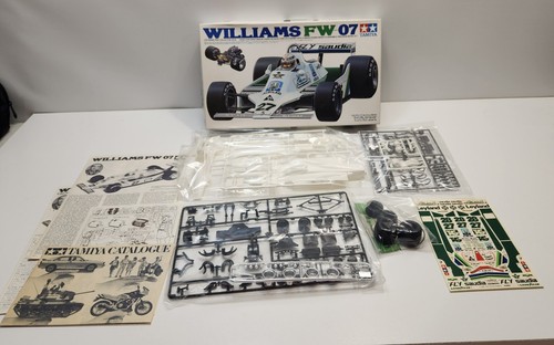 Tamiya Williams FW-07 Grand Prix Collection 1/20 Plastic Model Kit #2014 - Picture 6 of 12