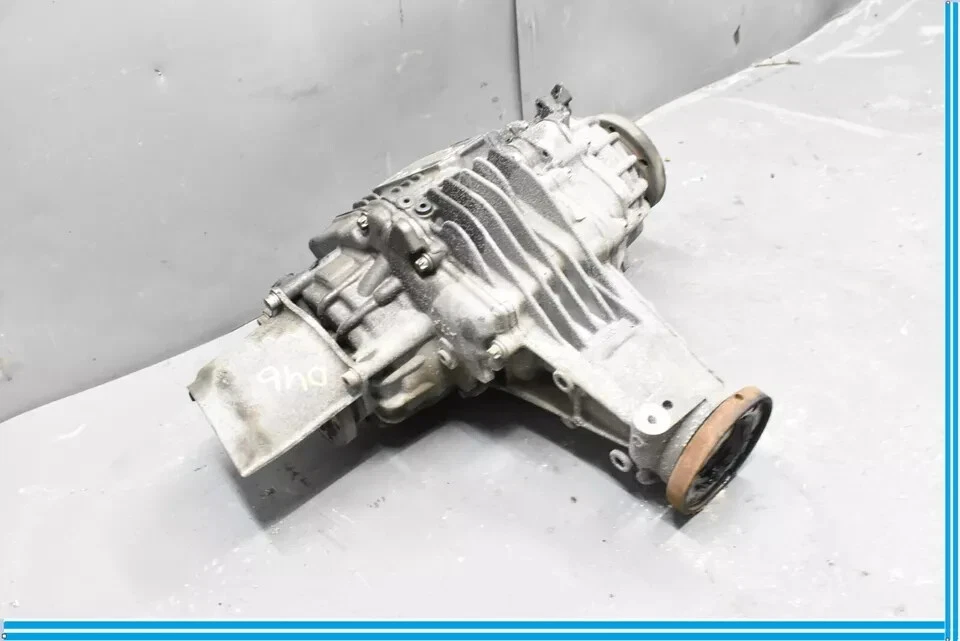 08-17 Audi A8 Quattro A5 Rear Differential Carrier Assembly 0BD500043F OEM - Image 2 of 4