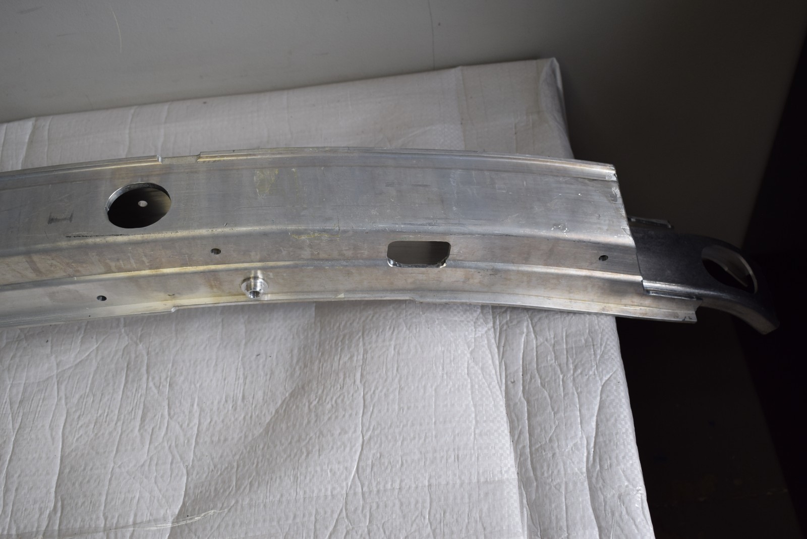 ROLLS ROYCE PHANTOM RR1 FRONT BUMPER CARRIER FACTORY OEM 51117040014