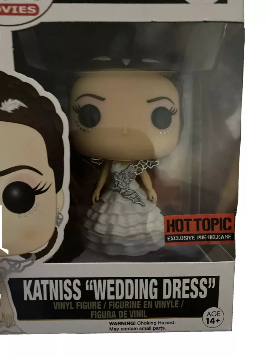 Katniss's wedding gown(s). : r/Hungergames