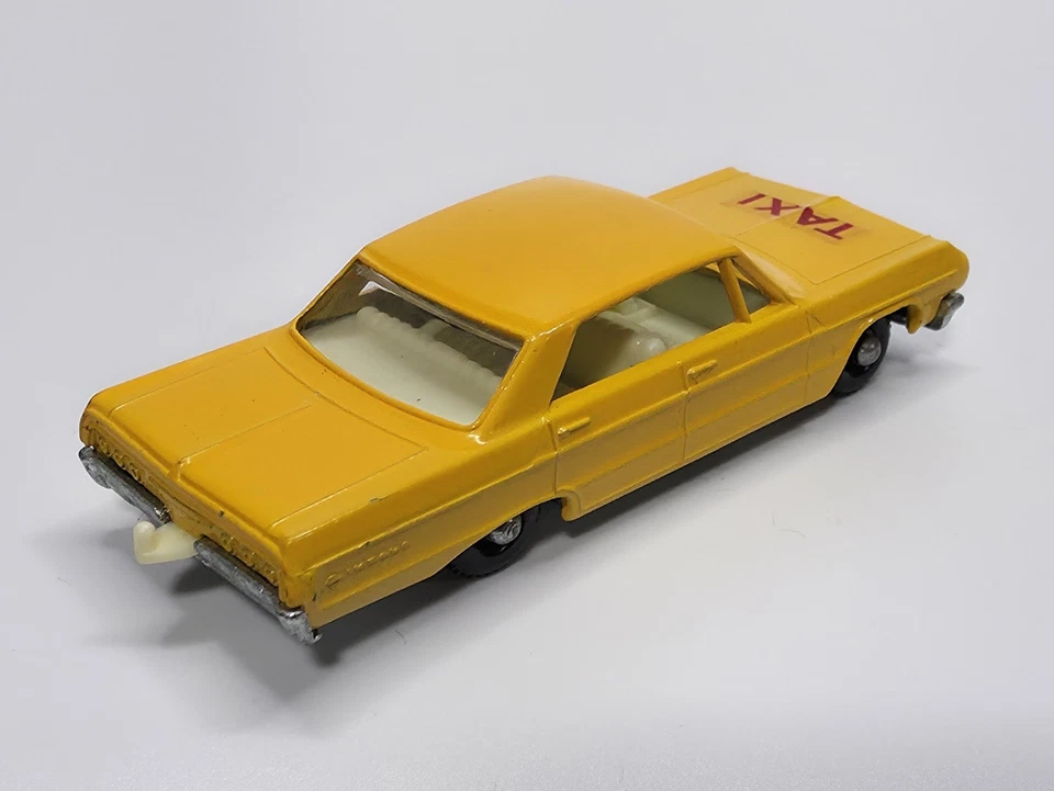 Matchbox Moko Lesney MB20 Chevrolet Impala Taxi with Box (E4) - Image 4 of 4