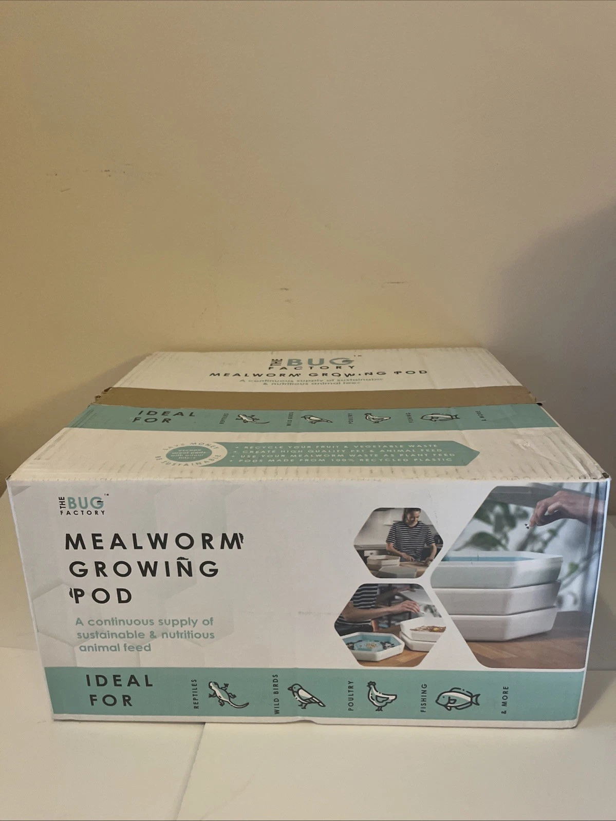 The Mealworm Growing Pods *DAMAGED BOX WILL SHIP WITH NO OUTSIDE BOX*
Opens in a new window or tab