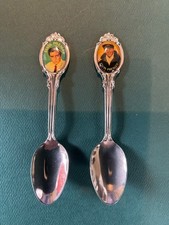 Lot of (2) Vintage Elvis Presley Souvenir Collector Spoons Suit & Tie $ Uniform