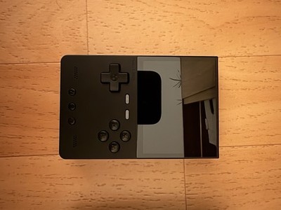Trimui Brick - Retro Handheld Schwarz mit Case und Ladekabel Wie Neu