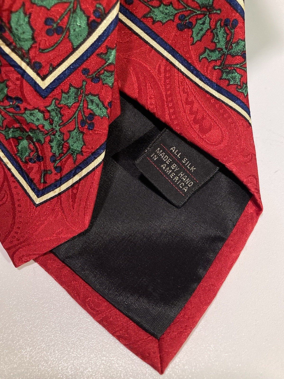 Ferrell Reed For Johnston & Murphy Old World Santa Tie Silk USA EUC Christmas