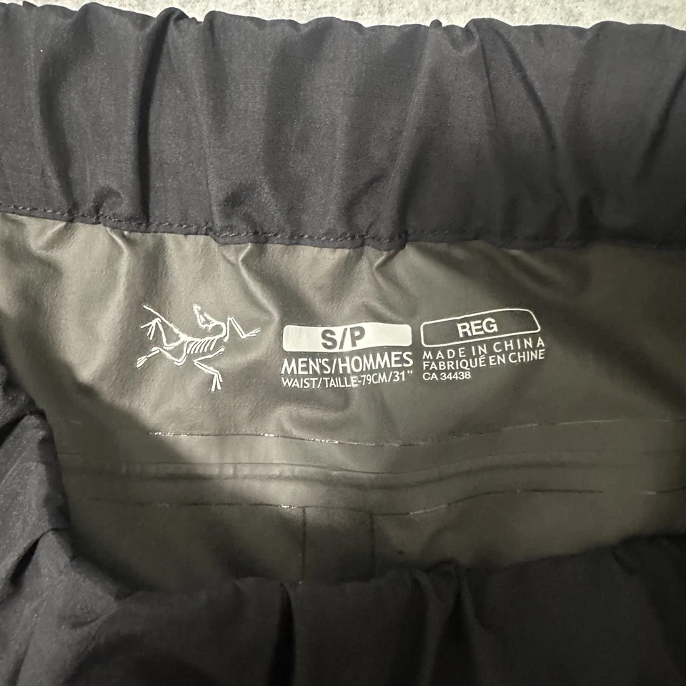 Pantalones de Lluvia Arc’teryx Traverse Gore Tex Shell Negros Beta SL Para Hombres S Usados en Excelente Condición Foto 4 de 4