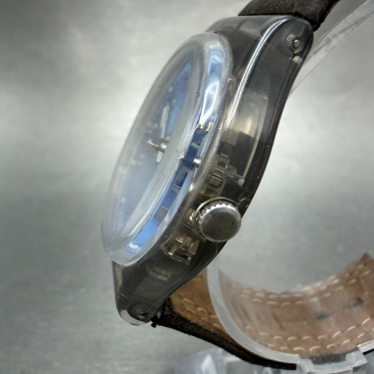 Swatch \'Blue Choco\' Unisex 34mm Ice Blue Date Dial Watch w New Strap & Battery Swatch Blue Choco Watch Men 34mm Blue Dial Clear Date Round  main image 3