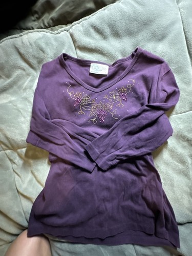 Cactus Bay Apparel Women's Purple V-Neck 3/4 Sleeve Beaded Rhinestone Graphic To