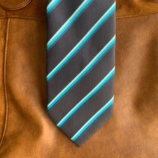 Bergamo New York Hand Made Tie 100% polyester 59" GUC Shades of Blue Gray