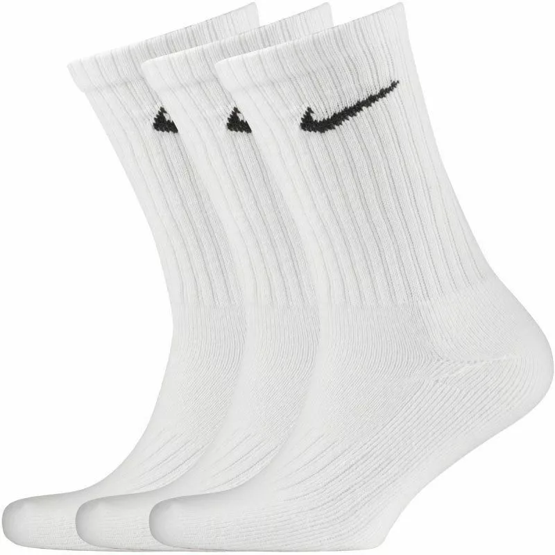 Nike white hotsell crew socks womens
