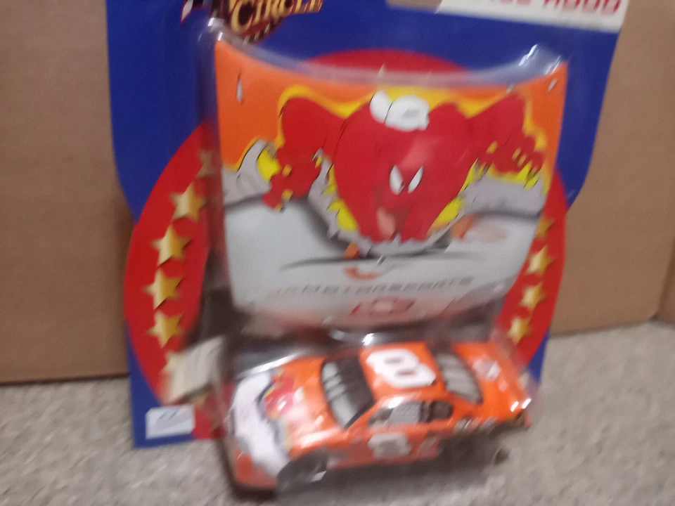 Winner's Circle #8 2002 Dale Earnhardt Jr. Capó y vehículo - naranja Foto 3 de 4