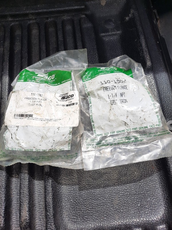 1-1/4 Taco Cast Freedom Flange New (Pair)