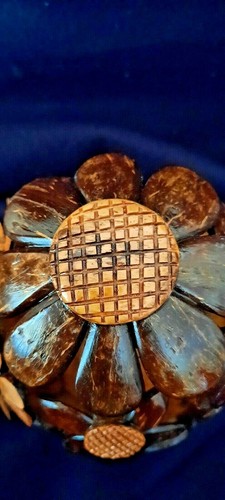 Ceylon Coconut Shell Flower Vase Handmade Pot Natural Eco Friendly Home Décor - Picture 8 of 8