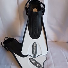 Cressi Palau SAF Open Heel Fins - Black / White- Small / Medium - Open Box