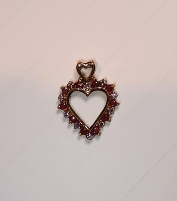 Vintage Ross Simons. Rubin Diamant Herz Anhänger. Goldfarben 925.