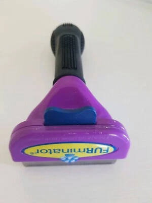 Furminator Short Hair Cat Deshedding Tool Brush Used Twice Pet