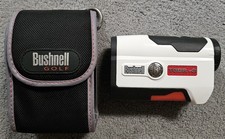 Bushnell Tour V 3 Rangemaster Entfernungsmesser 