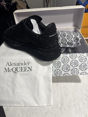 Men’s Alexander Mcqueen Hybrid Sequin Embellished
Slide. Black. Size 45/12 Hybrid rubber slides in black - Mc Queen | Mytheresa main image 2
