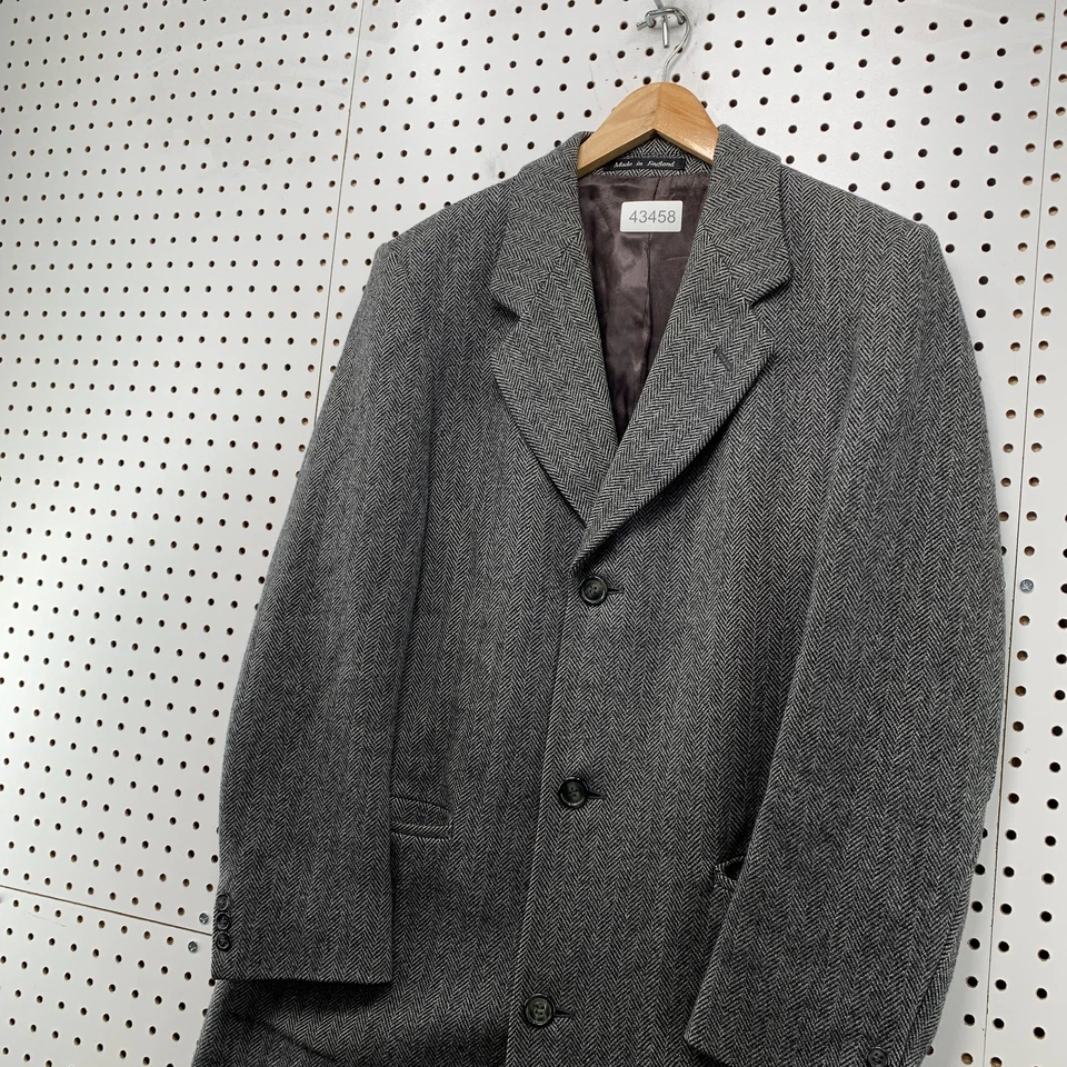 VTG Hammersley Family Cloth Herringbone Overcoat Gray Men 37R Fit S Made England - Image 3 of 4