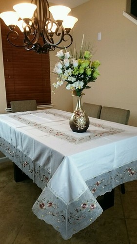 Polyester Embroidery Jeweled Rhine Stone Floral 72x90" Tablecloth Napkins Party - Picture 8 of 12