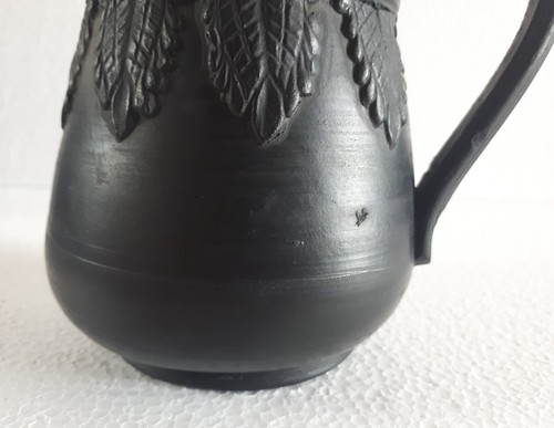 Antique English Black Basalt Porcelain Pot - Picture 10 of 14