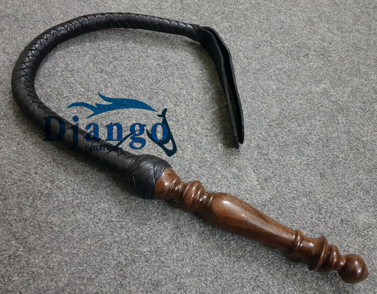 Quality Leather Flogger Bullwhip Wood Handle Two Sting Tails Horse