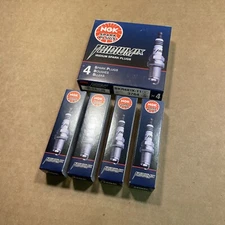 Set of 4 NGK Iridium 3764 Spark Plugs BKR6EIX-11