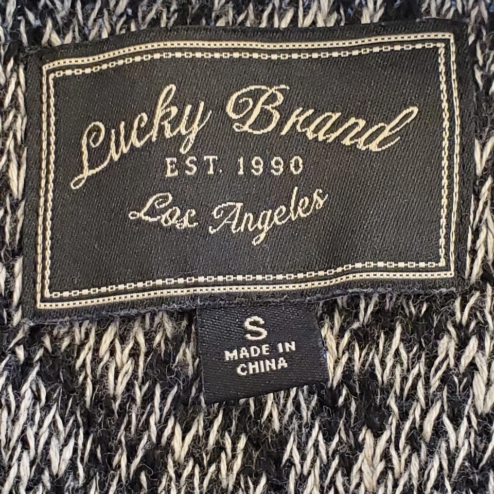 Suéter Lucky Brand Feminino Tamanho Pequeno Botão-Up Preto Cinza Branco Bolsos Muito Bom Estado Usado  - Imagem 3 de 3