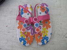 Girls Foam Bottom Strap Flats, Unbranded, Size 2, GUC