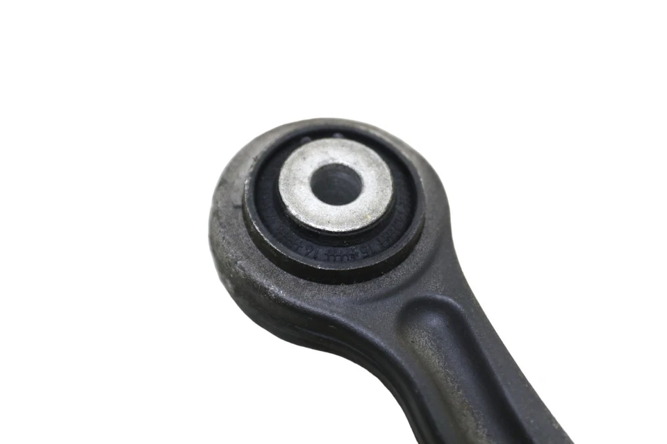 Braços de controle superiores traseiros esquerdo e direito Mercedes-Benz W218 CLS63S AMG 2014 - 2017 - Imagem 4 de 4