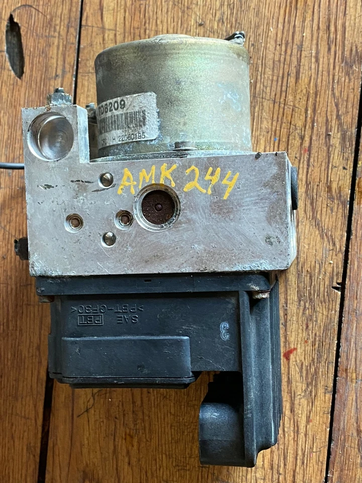 #2002 INFINITI QX4 ABS BOMBA DE FRENO ANTIBLOQUEO CON MÓDULO OEM Foto 3 de 4