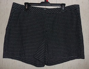 Nuevo Con Etiquetas Para Mujer Liz Claiborne Collection Elegante Negro C /  Blanco Plaid Shorts tamaño 16p | eBay