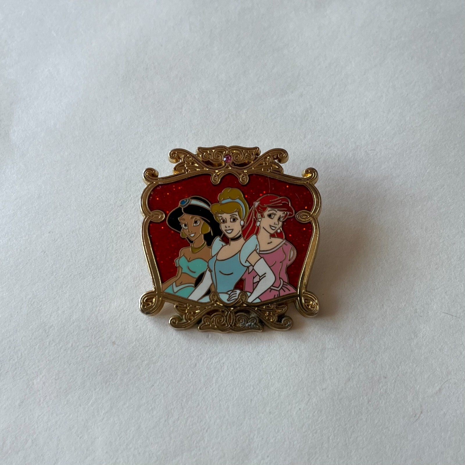 Disney Official Pin Trading 2008 - Jasmine Cinderella and Ariel, Pin 54033