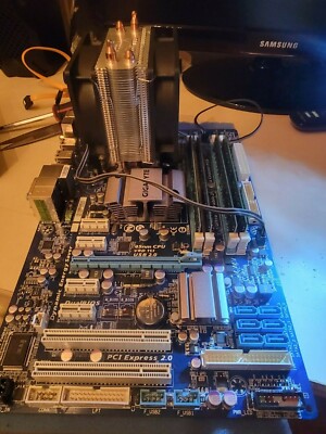 Gigabyte Computer Motherboard GA-EP45-UD3L (rev. 1.1) 1 year warranty on systems