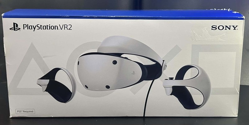 Sony PlayStation VR2 PS VR2 Headset & Sense Controllers complete in box