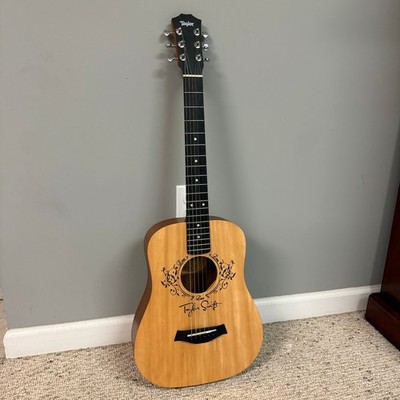 Taylor Swift Baby Taylor Acoustic Guitiar 3/4 Size Dreadnought w