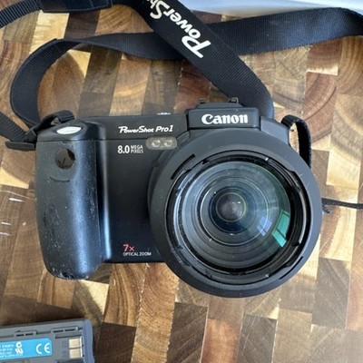 Canon PowerShot Pro1 Digital Camera Black 8.0 MP Auto Focus 7x