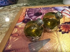 Vtg Thames Green Glass Salt & Pepper Shakers With Aluminum Cradle JAPAN