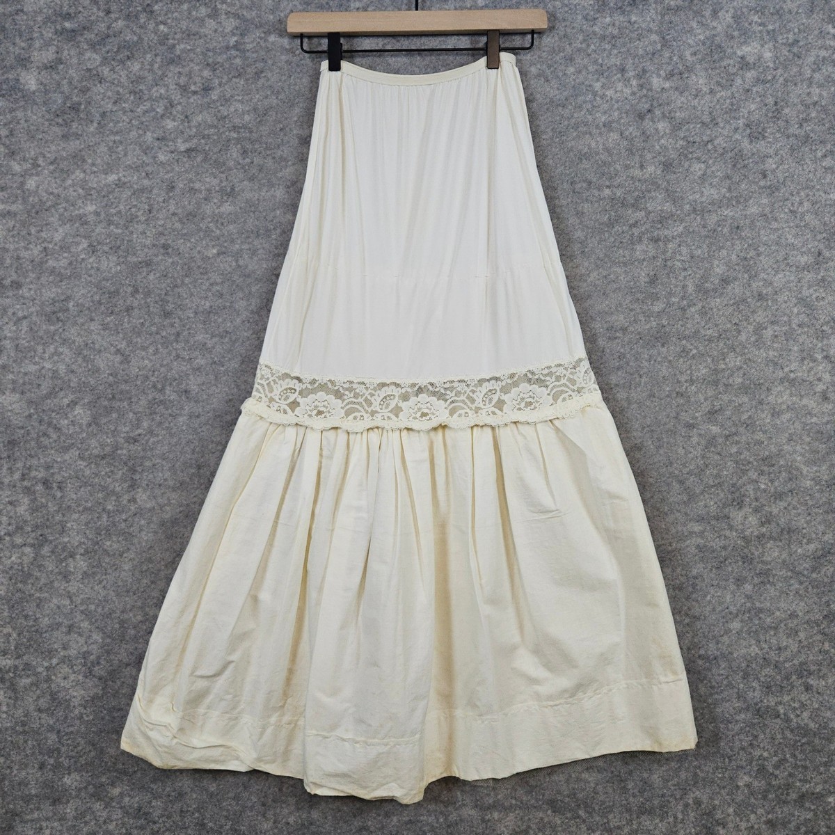 Vintage Gaymode Nylon Half Slip Skirt Cream Lace Trim S Short