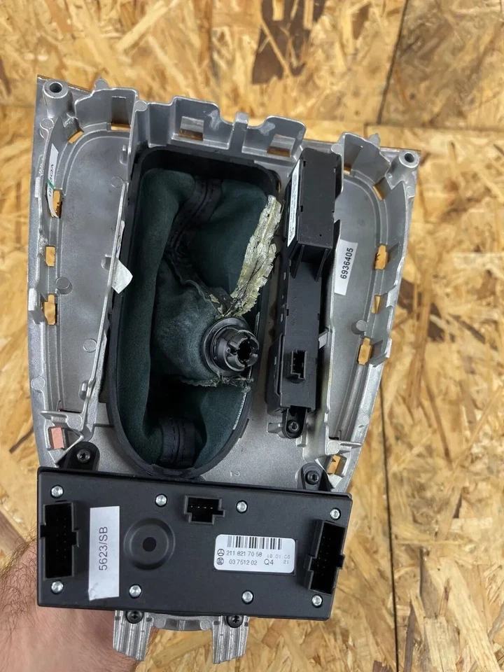 Mercedes W219 CLS Leder Schaltsack Schaltknauf Keyless Go A2192670210 - Bild 3 von 4