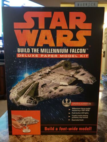 Disney Star Wars: Millennium Falcon Deluxe Papermodel Kit 12" Wide Model New - Picture 1 of 2