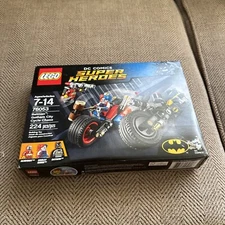 LEGO DC Superheroes- Rare - 76053 Batman Gotham City Cycle Chase - New & Sealed