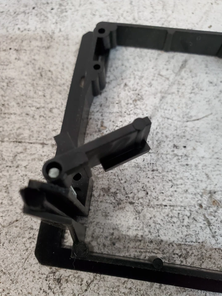 8 Qty Arlington Low-Voltage Mounting Brackets Class 2 (8 Qty) - Image 4 of 4