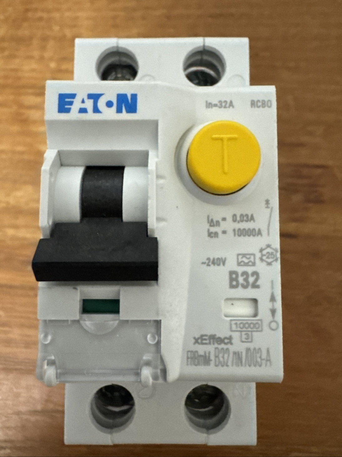 Eaton - FRBMM-B32/1N/003-A RCD/MCB Combination 32A, 30mA