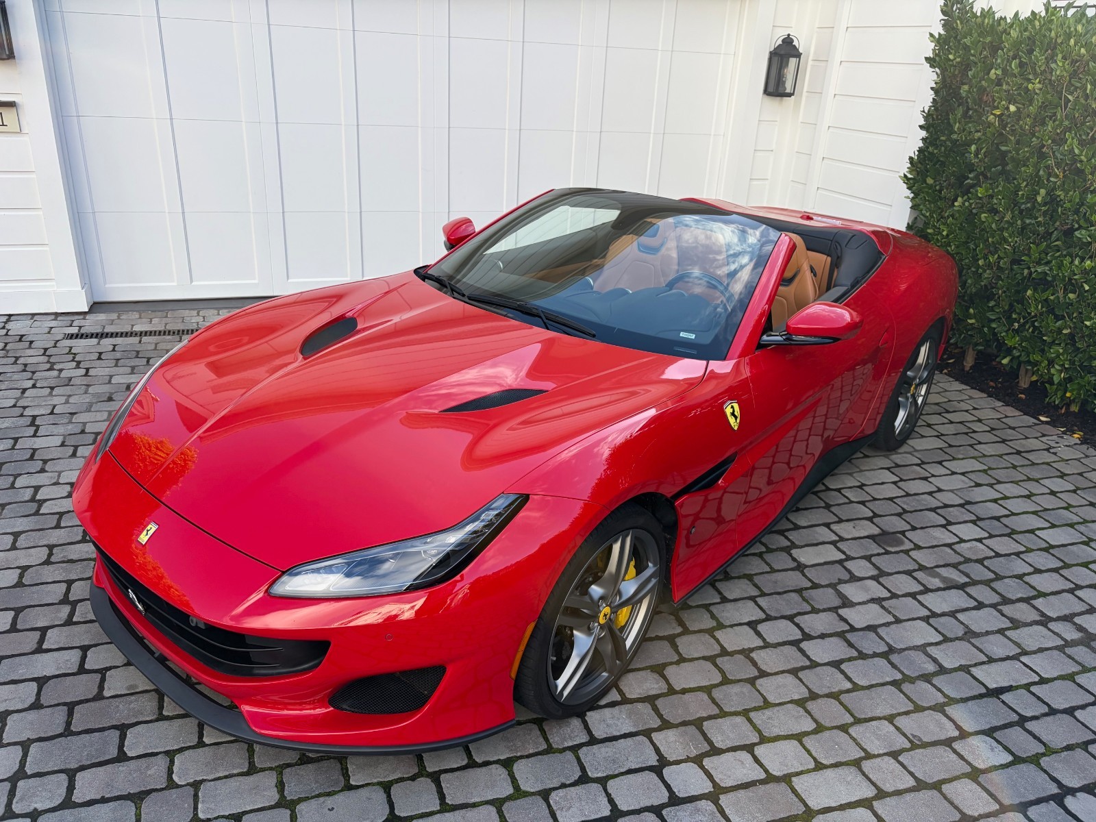 2019 Ferrari Portofino Convertible 2D