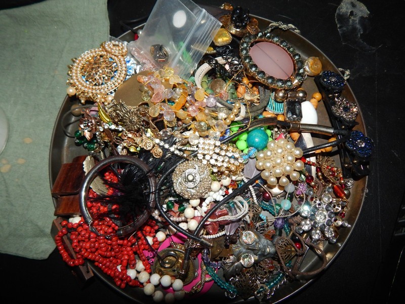 Junk Drawer Lot 2lbs Broken Vintage-Now Jewelry for Crafts Repairs